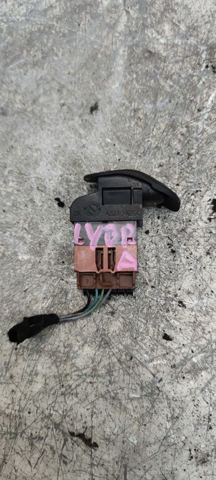 Lancia Lybra 1.8 Przełącznik Szyb