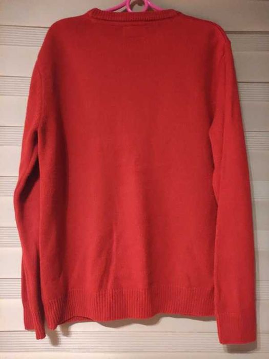 Czerwony sweter świąteczny z bałwankami Next
