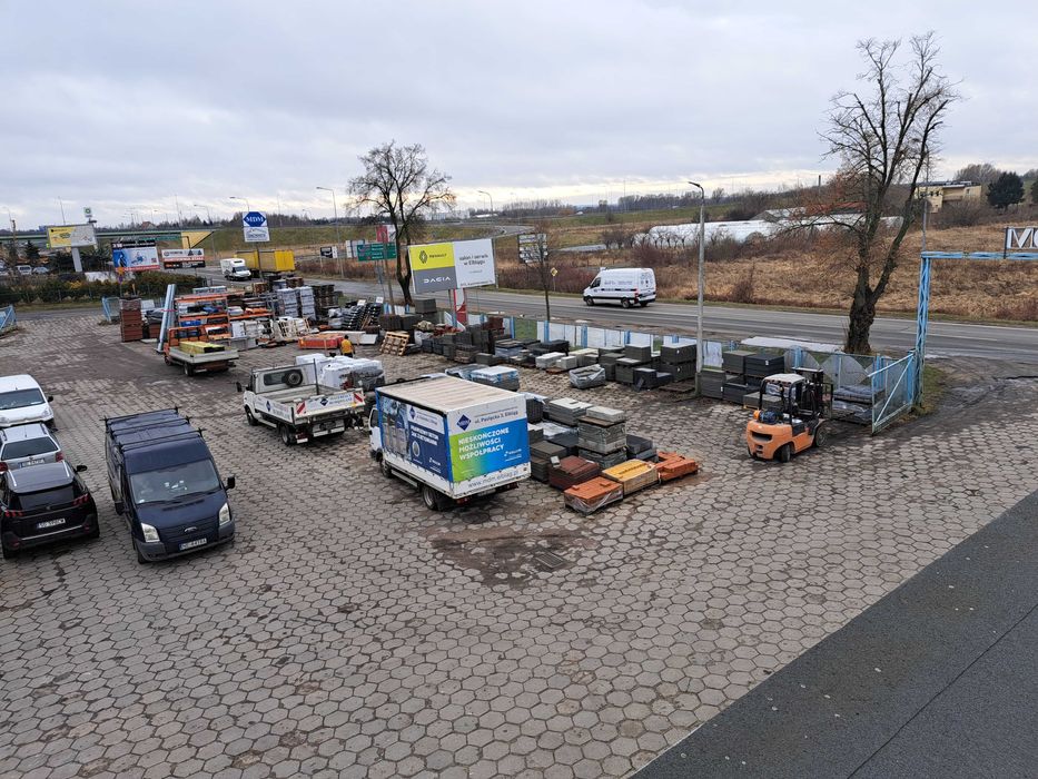 Magazyn, plac, biura na wynajem