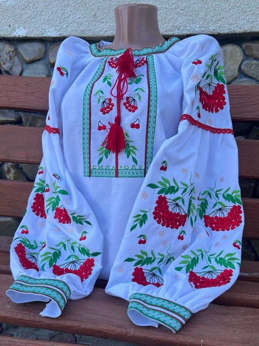 Класні Жіночі Вишиванки