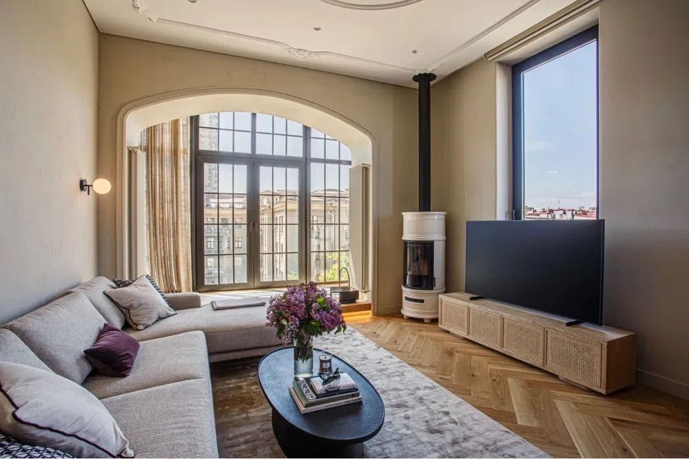 БЕЗ%, 2к (68м2), вул Інститутська 13а, царський, ліфт, Хрещатик, Липки