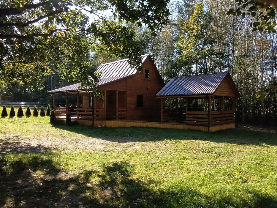 Domek z jacuzzi na wynajem w Komarówce gm. Sosnowica