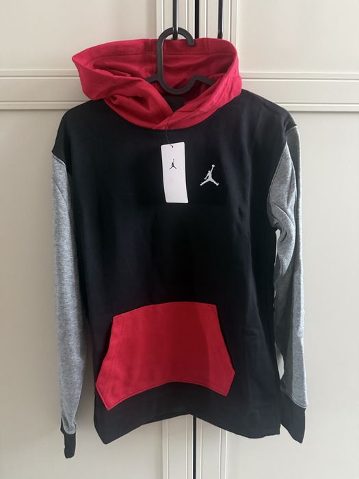 Bluza Jordan r.  L 147-163, 12-13 lat Chłopięca Czarno-czerwona