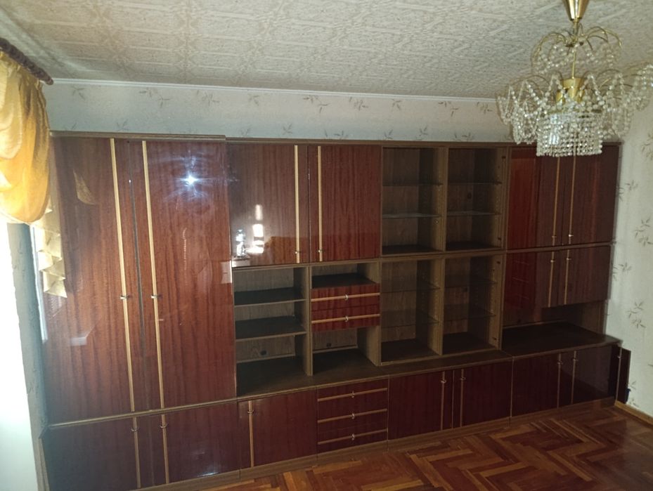 Продам стенку, шкафы