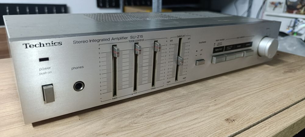 Wzmacniacze Technics , Amplituner