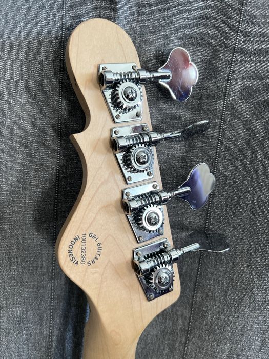 Gitara basowa G&L Legacy L-2000