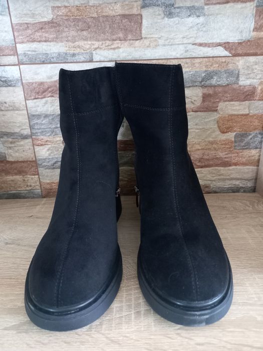 Buty zamszowe czarne