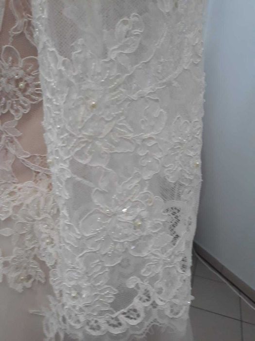 Suknia ślubna - krótka.