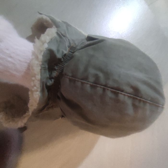 Ciepła czapka na polarze z misiem rozmiar 50