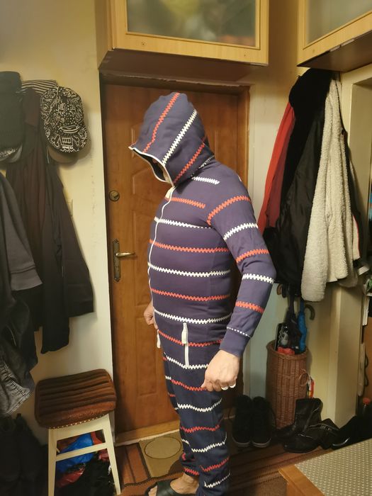 Kombinezon ciepły bawełna Rozmiar M L ok 180 cm