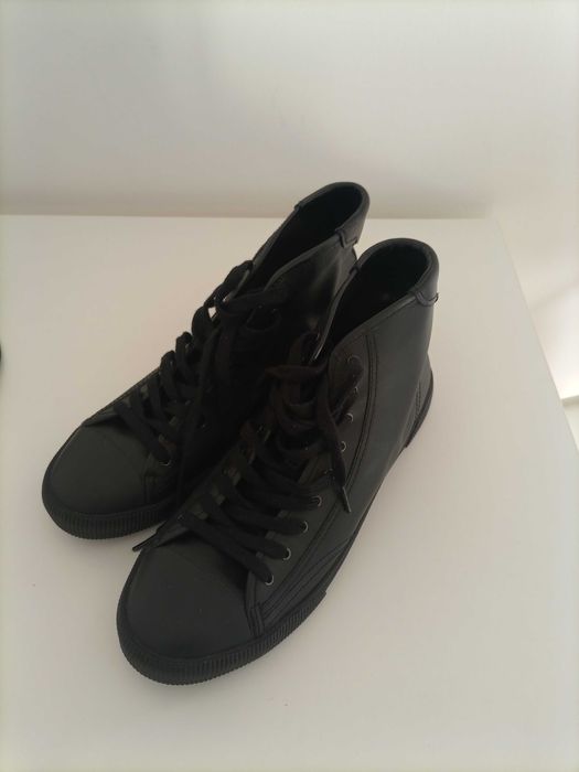 Sapatos Nike e coach