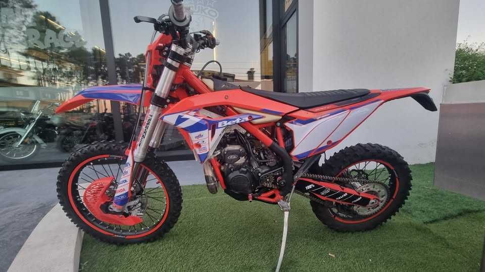 2024 Beta 300 Xtrainer