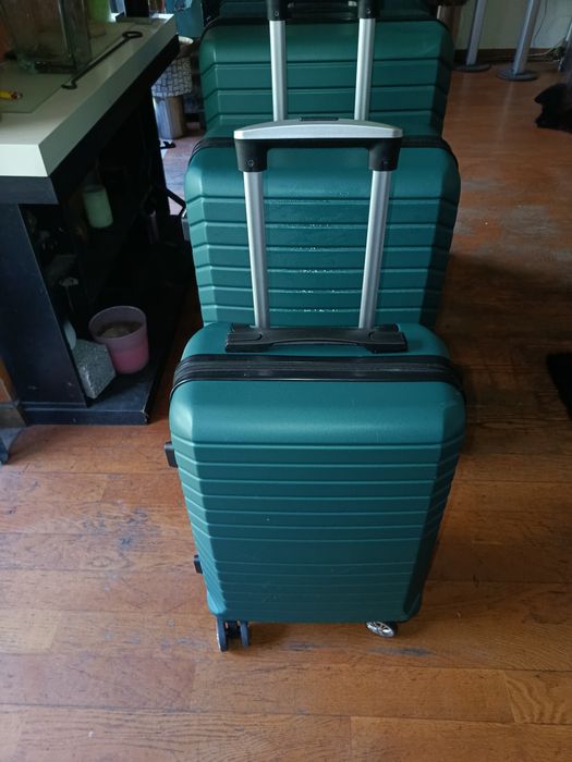 Malas de viagem em excelente estado