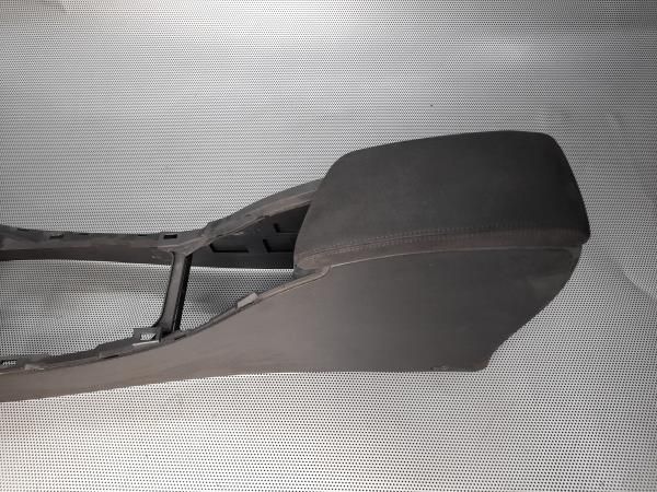 Consola central RENAULT Laguna III (BT0/1)