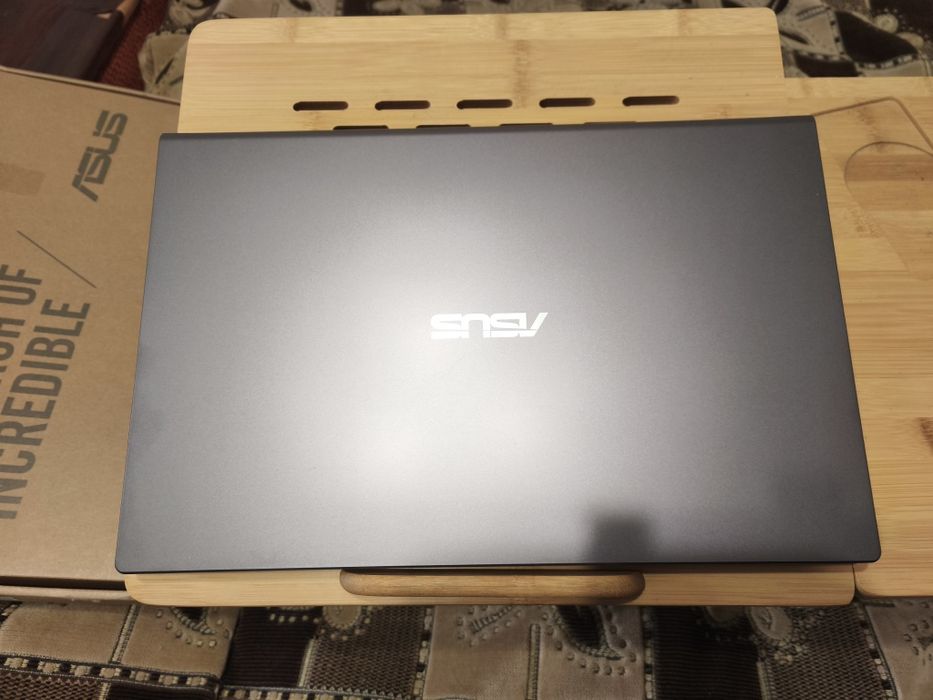 Продам ноутбук Asus X515EA-BQ3230