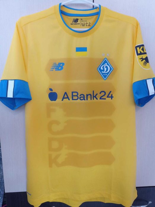 футболка Динамо Сидорчук зб. України Забарний Ярмоленко автограф Гусєв