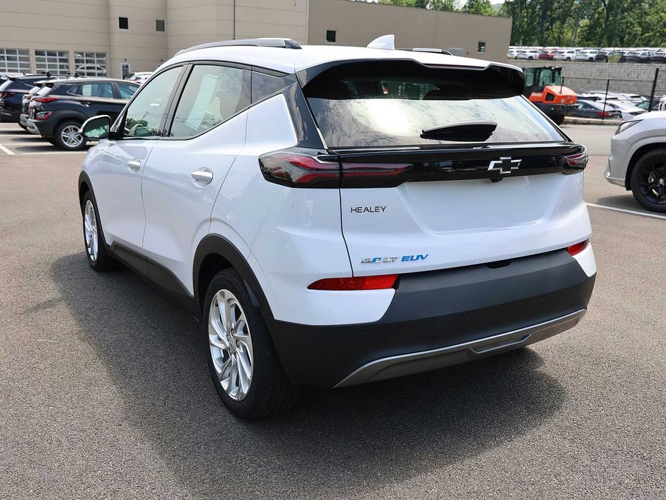Chevrolet Bolt EUV LT FWD      2023