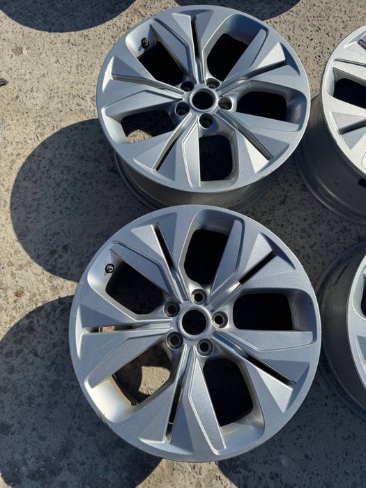 Диски Jaguar Volvo Ford R18 5/108 et45