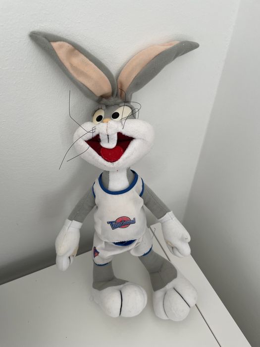 Peluche Cão Sapo Ananás Lola Bunny Bugs Bunny