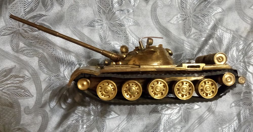 Модель танка из прошлого, металл, тяжёлый