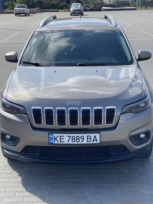 Jeep Cherokee 2018 Позашляховик кроссовер Джип