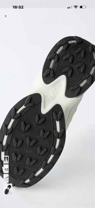 Кросівки фірми Zara,розмір 31,нове