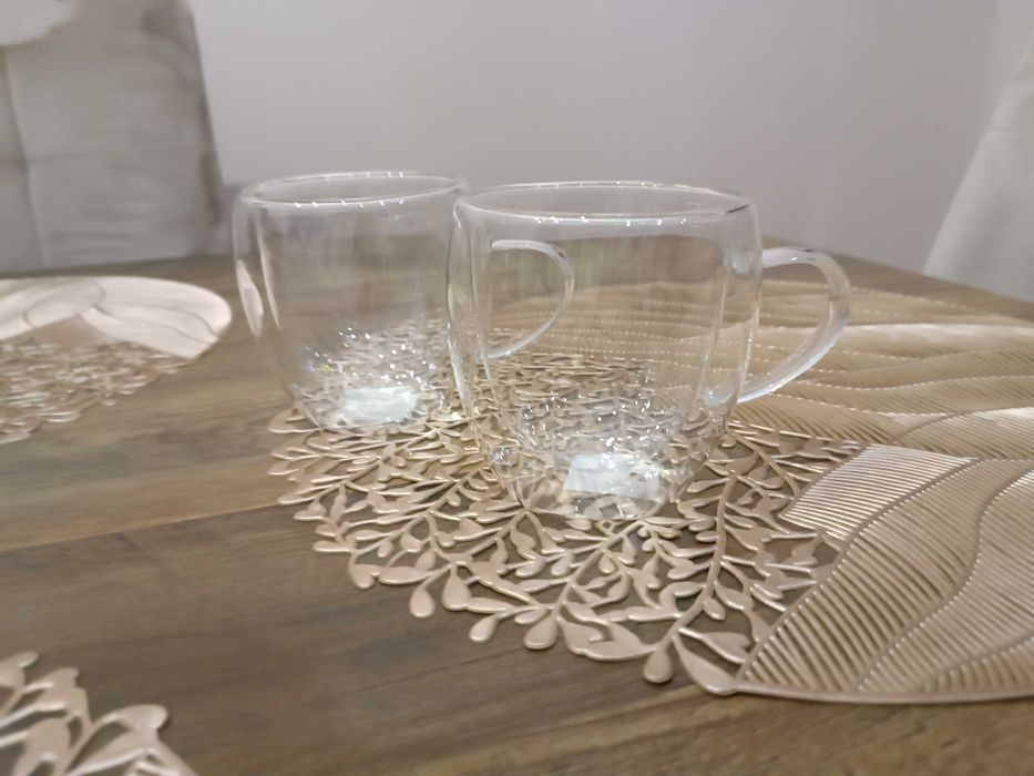 Zestaw szklanek z podwójnym dnem