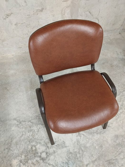 Cadeira em pele de escritório