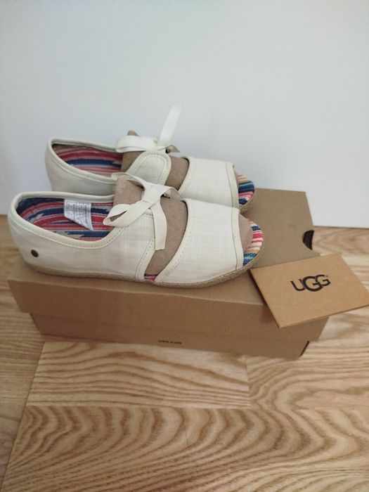 Мокасини еспадрилі ugg
