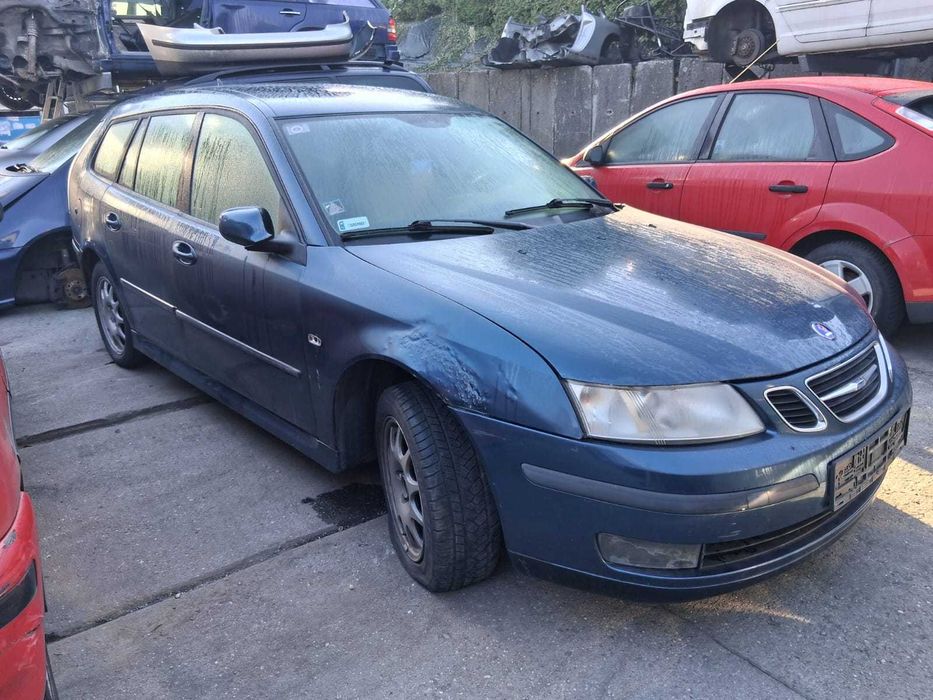 maska przód   Saab 9-3 kombi