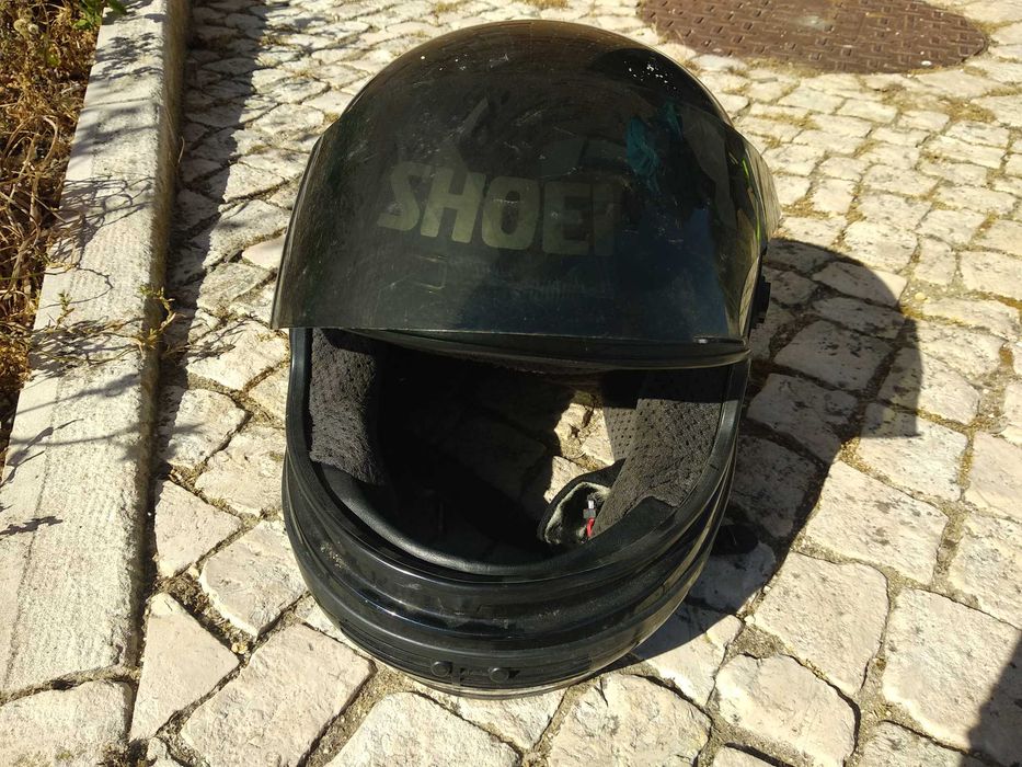 Capacete moto Shoei