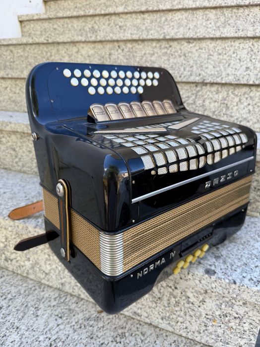 Concertina Hohner Norma IV 4 Voz. M. 6. C