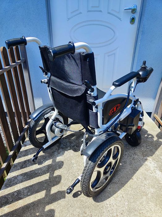 Wózek inwalidzki elektryczny Antar AT52304 jak nowy