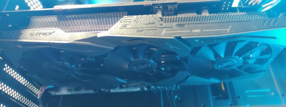 PC Gamer Core i7 (E5 2667 v3)+ RX580 8gb+16gb+ 740gb Nvme