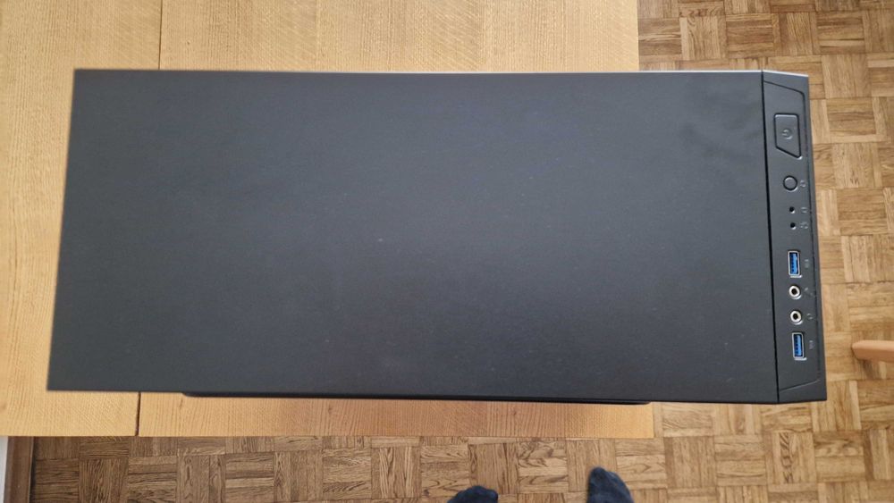 Komputer Gamingowy Ryzen 5 3500/ GTX 1660 OC 6GB / 16 GB RAM / WIN 11