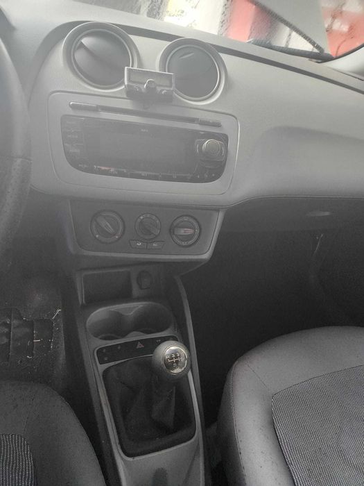Seat Ibiza 6J 3/5 portas 1.6 e 1.4 TDI 2008 até 2016 às Peças