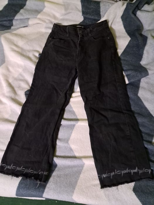 Spodnie czarne. .