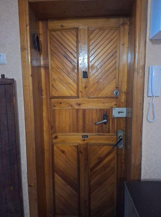 Продам 3-комн квартиру в районе Щепкина ул.