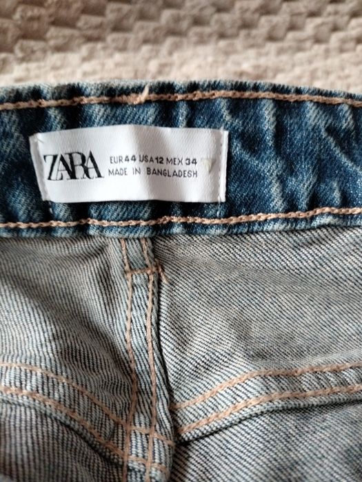 Прямі джинси zara