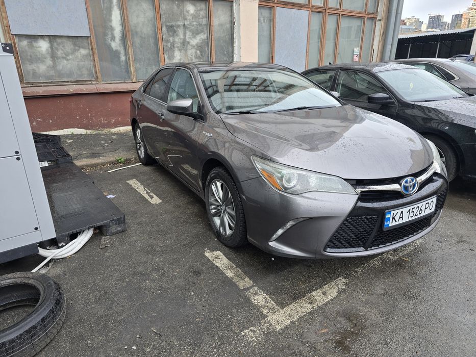 Аренда Тойота кемри гибрид