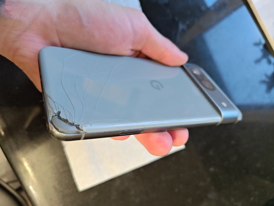 Продам Google Pixel 8, 128 ГБ