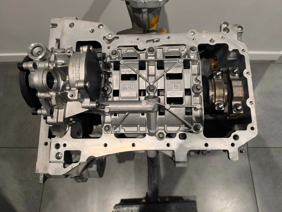 Silnik BMW N47D20D 218 KM Nowy Wał OE BMW 18 mcy GWAR