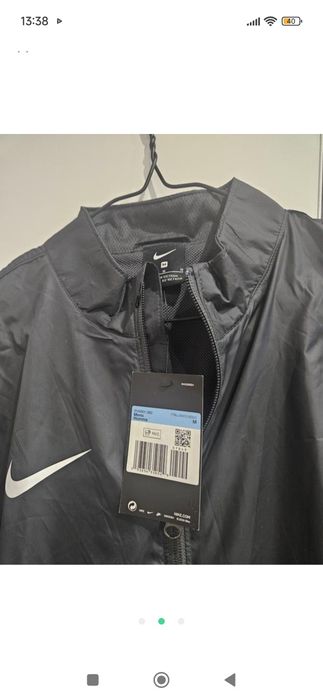 Вітрова nike розмір М