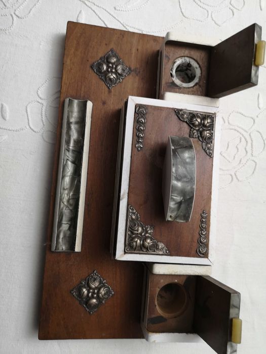 tinteiro muito antigo