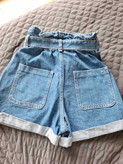 Szorty jeansowe z wysokim stanem Zara rozm. S falbanka.