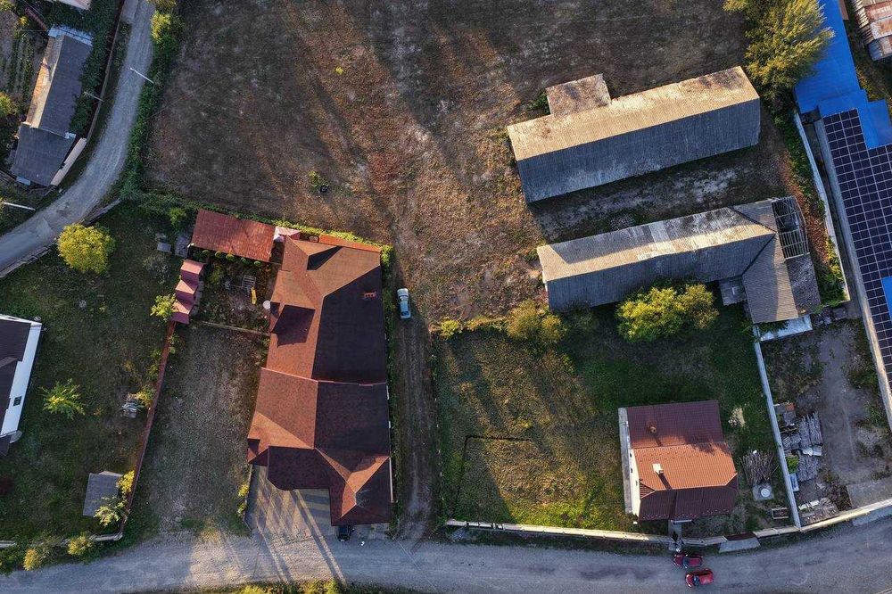 Здам складську базу 522 м² • 2 ангари • 43 сотки • Закарпаття