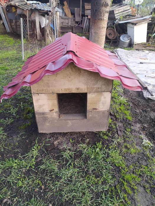 Будка для невеликого пса