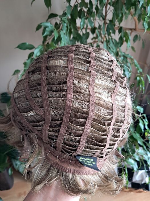 Peruka damska ELEGANT Hair Collection Japan