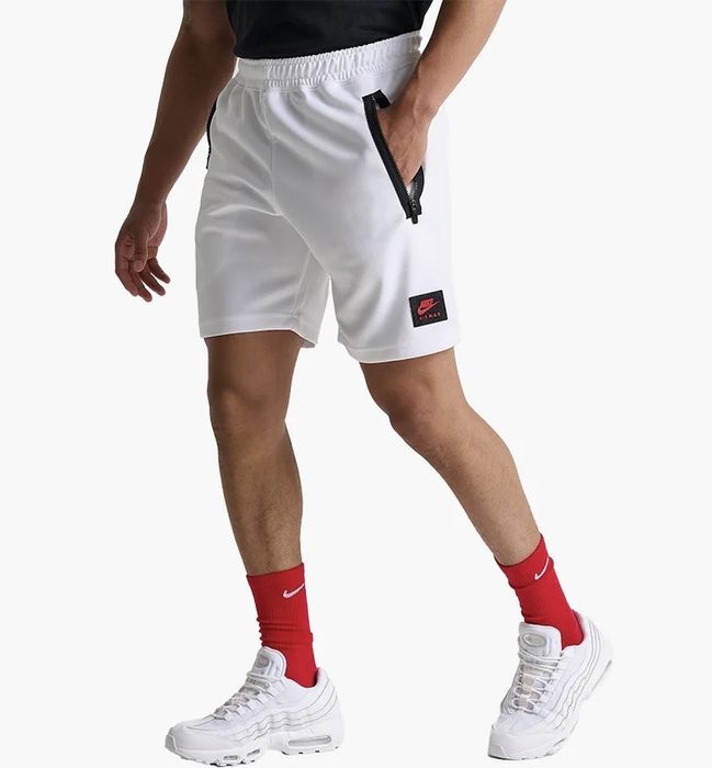 Чоловічі шорти nike sportswear air max pk shorts білого кольору