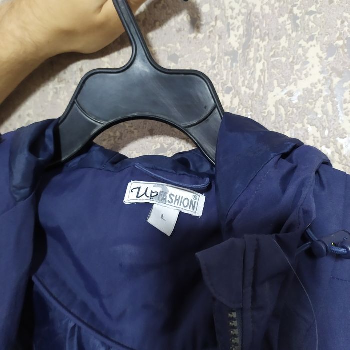 Жіноча синя куртка - плащ